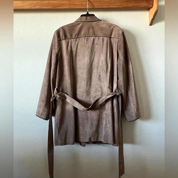 Double D Ranch Coat - Picture 3 of 5